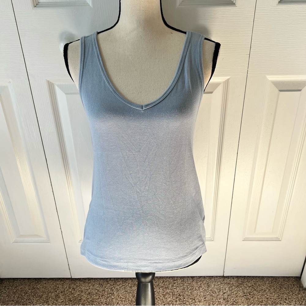 CAbi Light Blue Rayon Blend Ribbed Tank Top Size Small